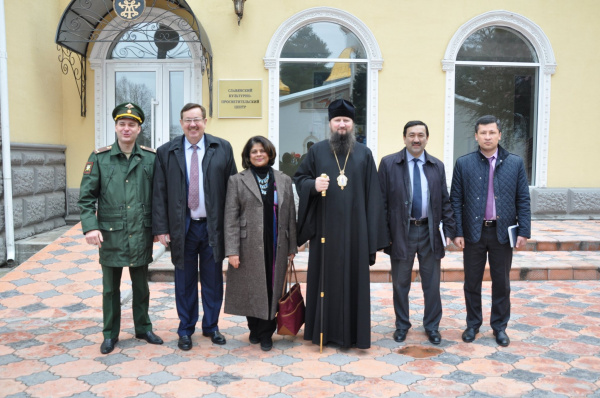 Россия помогает в оснащении культурно-просветительского центра Душанбе 